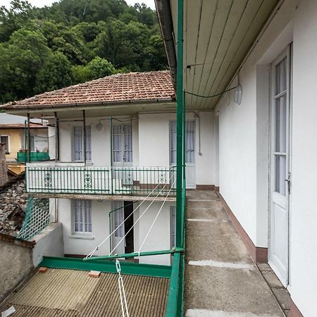 Ostello Di Germagno Omegna Exterior foto
