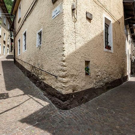 Ostello Di Germagno Omegna Exterior foto