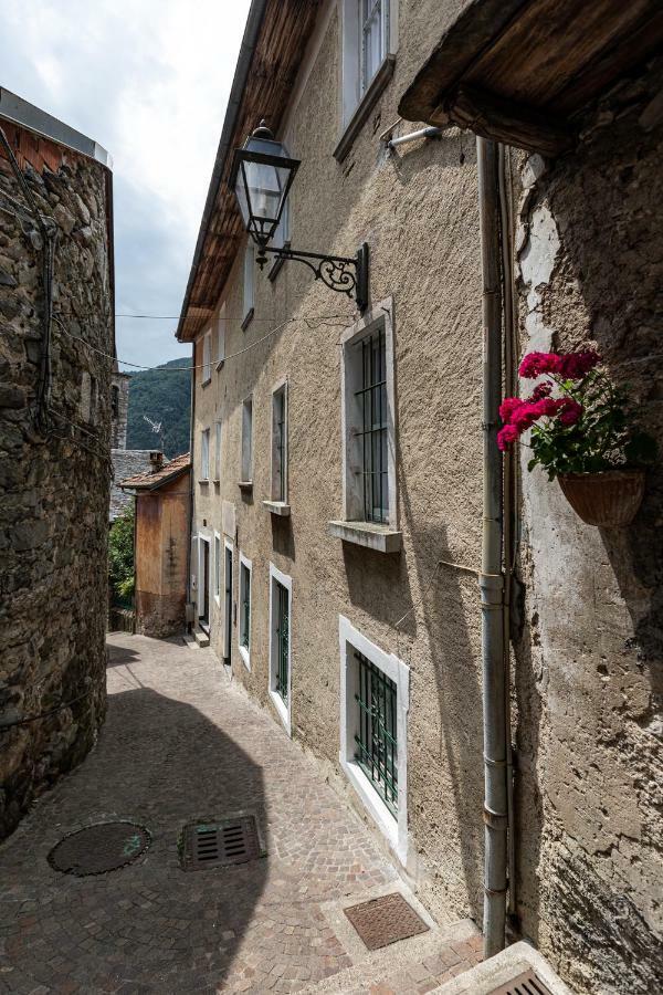 Ostello Di Germagno Omegna Exterior foto